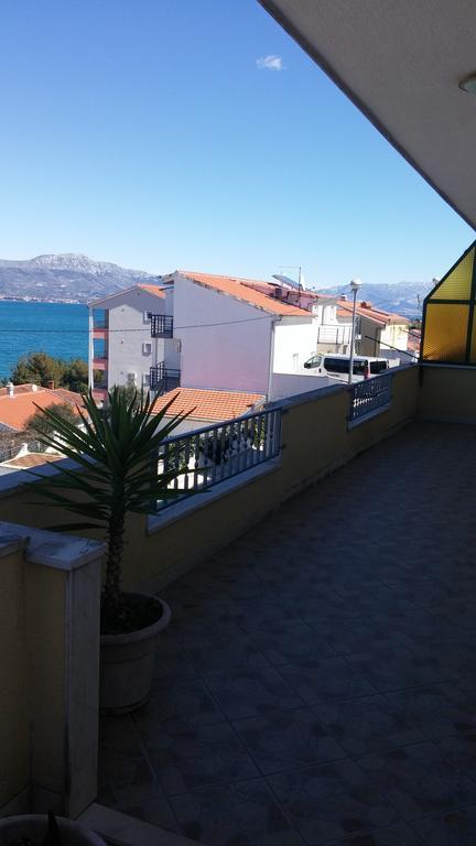 Apartment Karmen Trogir Rum bild